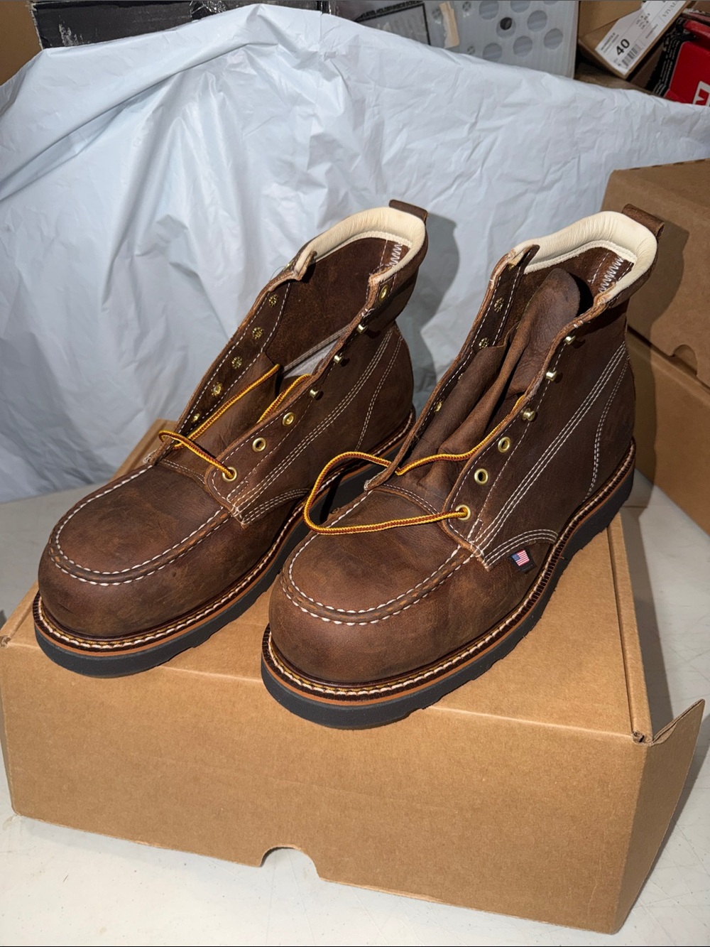 NEW THOROGOOD American Heritage Moc Toe Boots 12